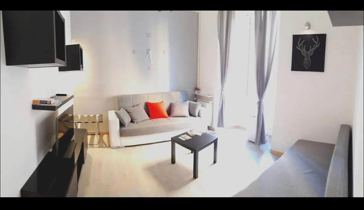 Roma Central Apartment San Giovanni 0*,  Italia